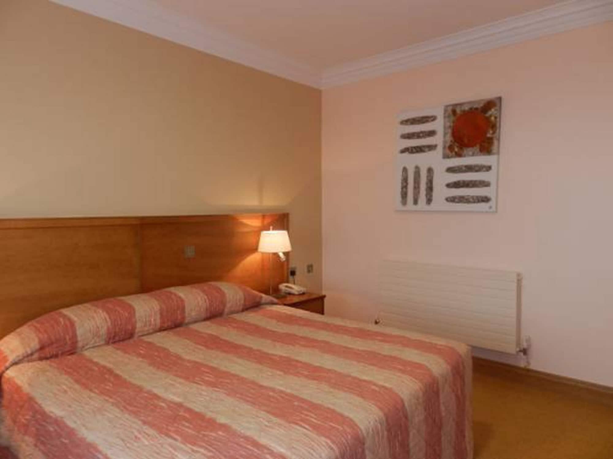 Lady Gregory Hotel, Leisure Club & Beauty Rooms Горт Экстерьер фото